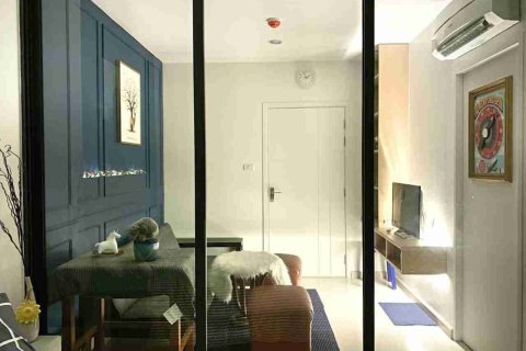 Condominio de 1 dormitorio en Bangkok, Tailandia № 208761 - foto 6