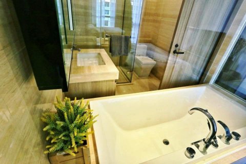 Condominio de 2 dormitorios en Bangkok, Tailandia № 66700 - foto 16
