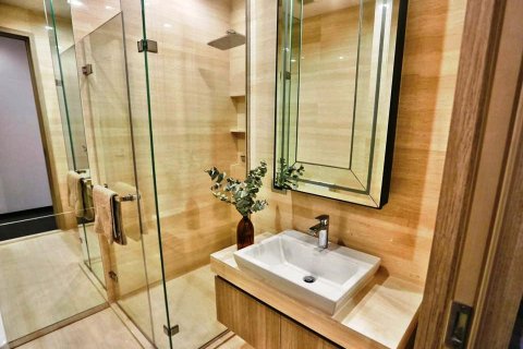 Condominio de 2 dormitorios en Bangkok, Tailandia № 66700 - foto 18
