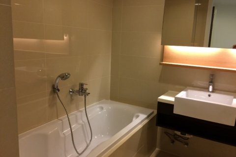 Condominio de 1 dormitorio en Bangkok, Tailandia № 66702 - foto 10