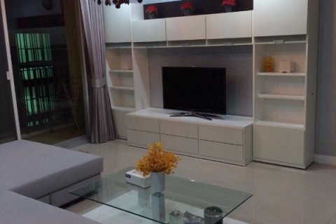 Eigentumswohnung in Bangkok, Thailand, 2 Schlafzimmer  № 66703 - Foto 2