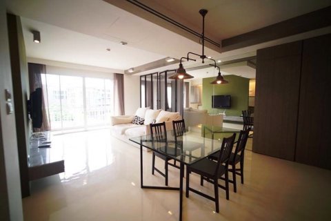 Eigentumswohnung in Bangkok, Thailand, 1 Schlafzimmer № 66705 - Foto 2