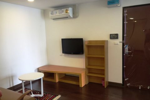 Condominio de 2 dormitorios en Bangkok, Tailandia № 66699 - foto 4