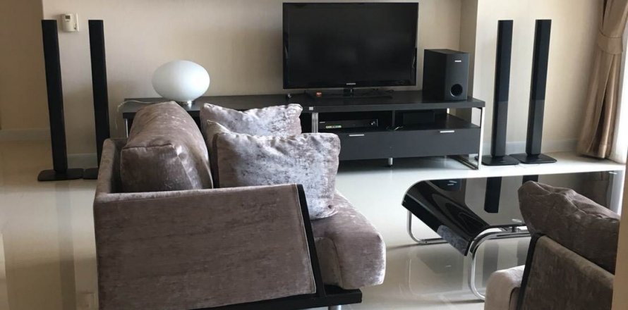 Condominio de 2 dormitorios en Bangkok, Tailandia № 143218