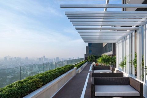 Condominio de 3 dormitorios en Bangkok, Tailandia № 143216 - foto 23