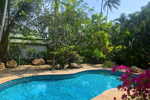 Casa de 3 dormitorios en Ko Samui, Tailandia № 66089 - foto 10