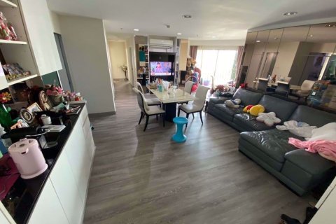 Condo à Bangkok, Thaïlande, 3 chambres à Belle Grand Rama 9 № 51534