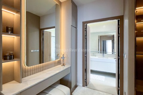 House in Bang Lamung, Thailand 4 bedrooms № 171465 - photo 27