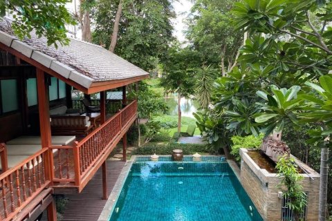 Chalet de 3 dormitorios en Chiang Mai, Tailandia № 160007 - foto 2