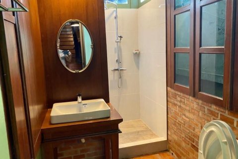 Chalet de 3 dormitorios en Chiang Mai, Tailandia № 160007 - foto 23