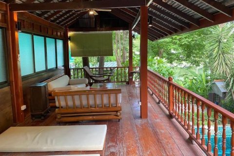 Chalet de 3 dormitorios en Chiang Mai, Tailandia № 160007 - foto 7