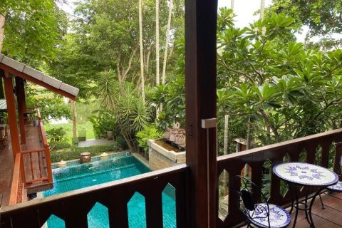 Chalet de 3 dormitorios en Chiang Mai, Tailandia № 160007 - foto 5