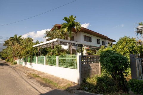 Haus in Chiang Mai, Thailand 5 Schlafzimmer № 160003 - Foto 4