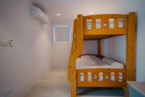 Chalet de 5 dormitorios en Chiang Mai, Tailandia № 160006 - foto 16