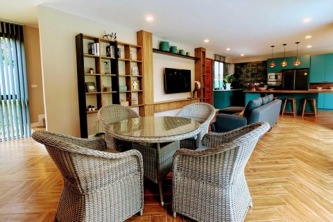 Chalet de 6 dormitorios en Chiang Mai, Tailandia № 160005 - foto 4