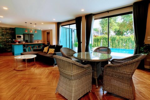 Chalet de 6 dormitorios en Chiang Mai, Tailandia № 160005 - foto 5