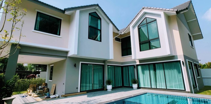Chalet de 6 dormitorios en Chiang Mai, Tailandia № 160005