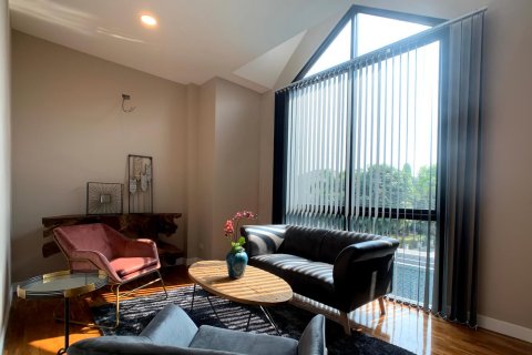 Chalet de 6 dormitorios en Chiang Mai, Tailandia № 160005 - foto 6