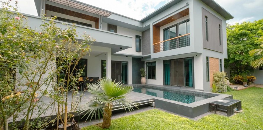 Chalet de 3 dormitorios en Chiang Mai, Tailandia № 160004