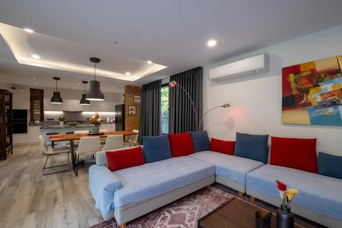 Chalet de 3 dormitorios en Chiang Mai, Tailandia № 160004 - foto 11