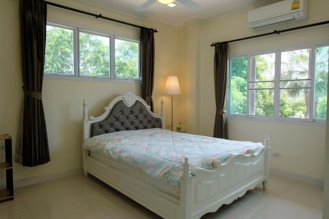 Villa in Chiang Mai, Thailand 4 Schlafzimmer № 160008 - Foto 18