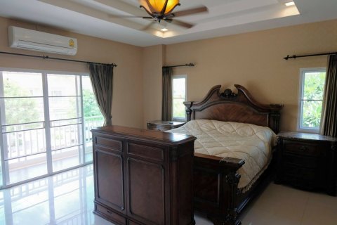Villa in Chiang Mai, Thailand 4 Schlafzimmer № 160008 - Foto 14