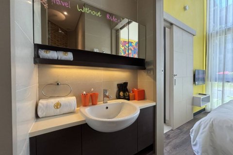 Dúplex de 1 dormitorio en Phuket, Tailandia № 172683 - foto 3