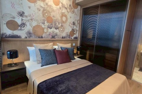 Condominio de 1 dormitorio en Khlong Toei, Bangkok, Tailandia № 172685 - foto 6