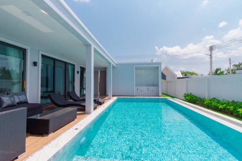 Chalet de 3 dormitorios en Hua Hin, Tailandia № 172682 - foto 3