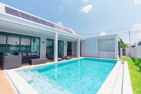 Chalet de 3 dormitorios en Hua Hin, Tailandia № 172682 - foto 2