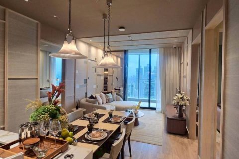 Condominio de 2 dormitorios en Khlong Toei, Bangkok, Tailandia № 172687 - foto 3