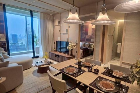 Condominio de 2 dormitorios en Khlong Toei, Bangkok, Tailandia № 172687