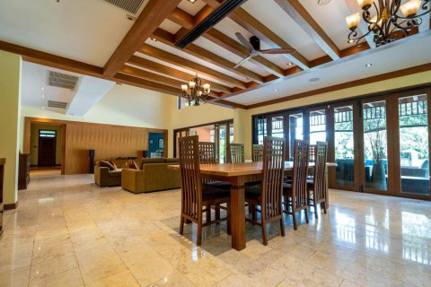 Chalet de 6 dormitorios en Chiang Mai, Tailandia № 155385 - foto 10
