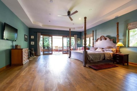 Chalet de 6 dormitorios en Chiang Mai, Tailandia № 155385 - foto 23