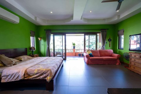 Chalet de 6 dormitorios en Chiang Mai, Tailandia № 155385 - foto 27