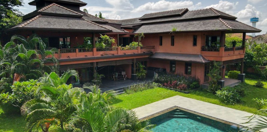 Chalet de 6 dormitorios en Chiang Mai, Tailandia № 155385