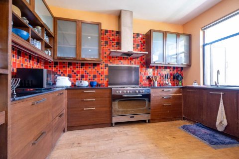 Chalet de 6 dormitorios en Chiang Mai, Tailandia № 155385 - foto 14