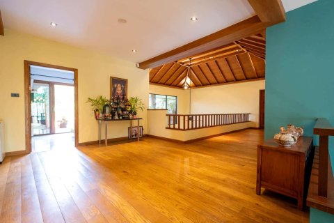 Chalet de 6 dormitorios en Chiang Mai, Tailandia № 155385 - foto 21