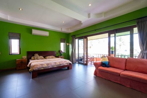 Chalet de 6 dormitorios en Chiang Mai, Tailandia № 155385 - foto 26
