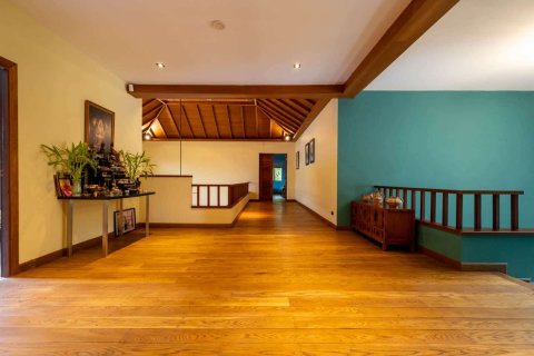 Chalet de 6 dormitorios en Chiang Mai, Tailandia № 155385 - foto 20