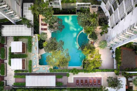 Condo in Bangkok, Thailand, 2 bedrooms № 184069 - photo 2