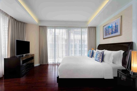 Condo in Bangkok, Thailand, 2 bedrooms № 184069 - photo 8