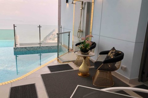 Studio dans le Condo à Pattaya, Thaïlande № 162999 - photo 2