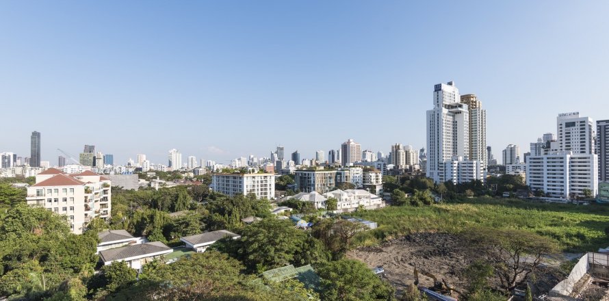 Condo in Bangkok, Thailand, 3 bedrooms  № 66454