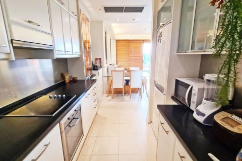 Condominio de 2 dormitorios en Bangkok, Tailandia № 66452 - foto 12