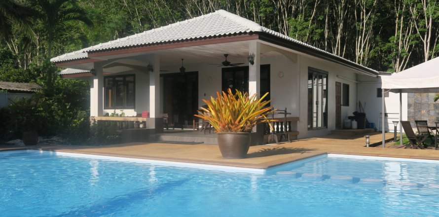 Chalet de 4 dormitorios en Krabi, Tailandia № 138444