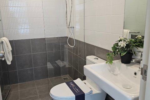 Condominio de 1 dormitorio en Bangkok, Tailandia № 203583 - foto 2