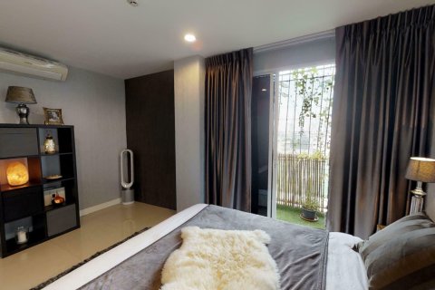 Estudio en el condominio en Bang Na, Bangkok, Tailandia № 171960 - foto 7