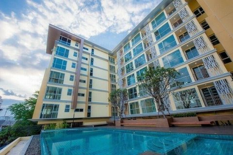 Estudio en el condominio en Bang Na, Bangkok, Tailandia № 171960 - foto 10