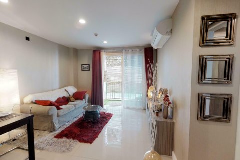 Studio in the Condo in Bang Na, Bangkok, Thailand № 171960